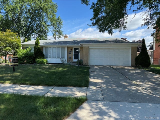 37502 Ladywood Street, Livonia city