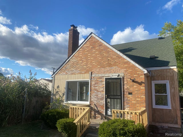 15227 Linnhurst Street, Detroit city