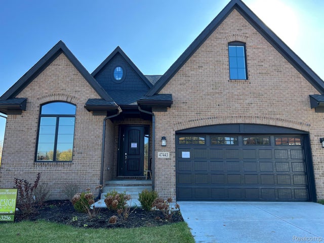 47443 Verona Ct, Plymouth charter township