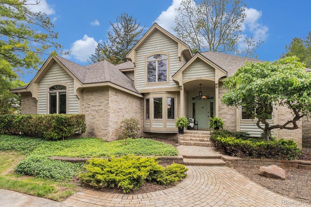 6512 White Lake Road, Village of Clarkston city