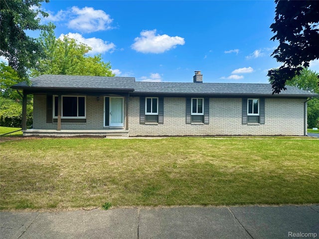 25274 Middlebelt Road, Farmington city