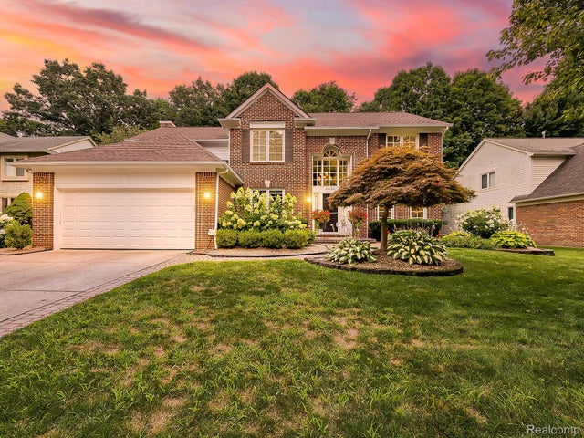 28152 Secluded Lane, Farmington Hills city