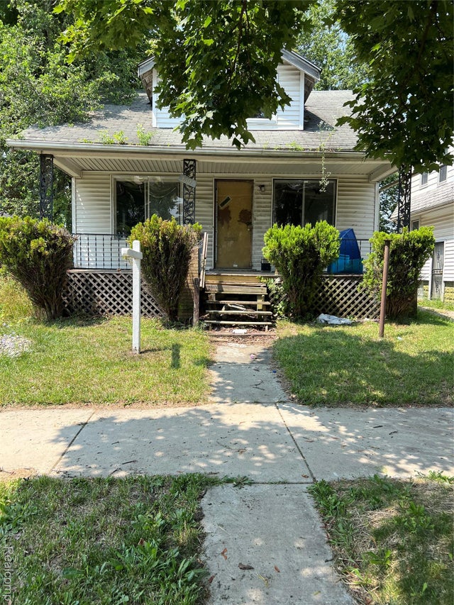 8507 Central Street, Detroit city