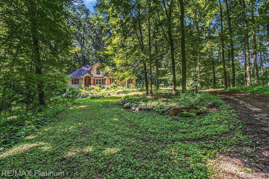 3456 Beattie Road, Genoa township