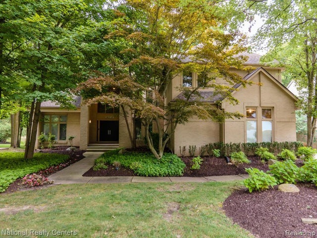 6783 Burtonwood Drive, West Bloomfield charter township