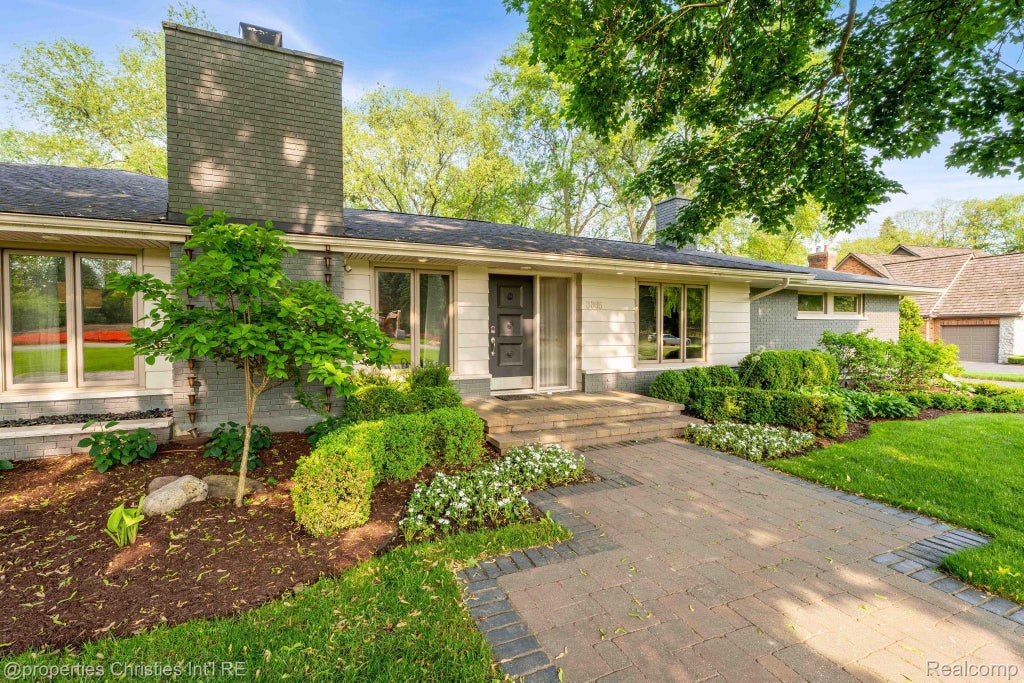 3365 Bloomcrest Drive, Bloomfield Hills city