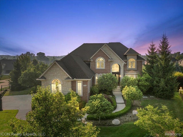 778 Passive, Rochester Hills city