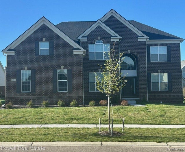 51044 Laurel Park Drive, Canton charter township