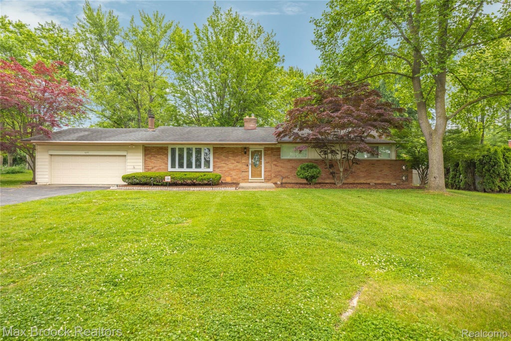 6695 Lahser Road, Bloomfield Hills city