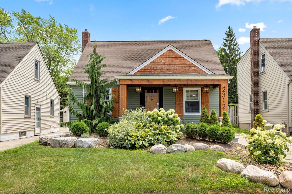 23121 Madison Street, Dearborn city