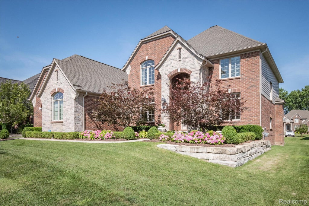 55712 Glenbrooke Drive, Shelby charter township