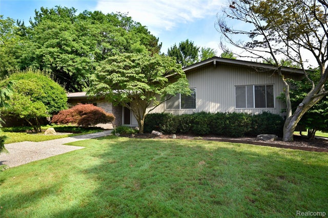 5550 Raven Road, Bloomfield Hills city