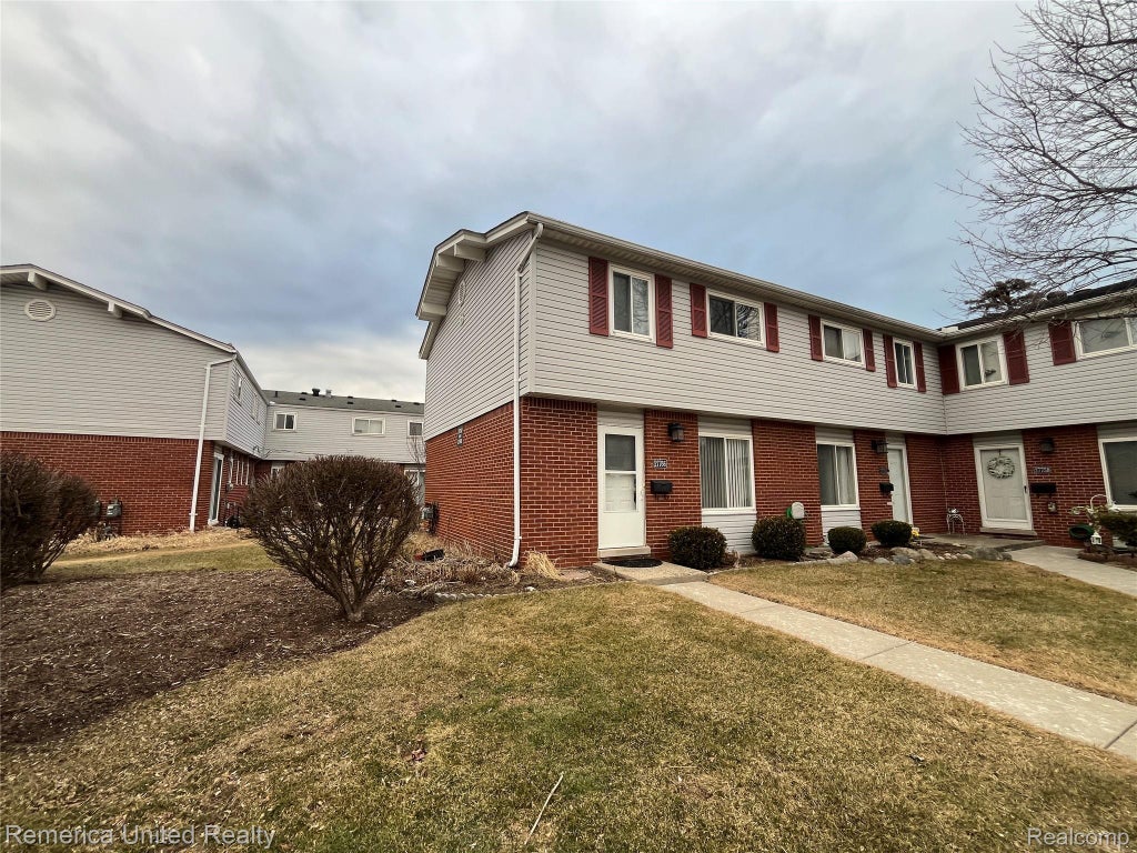 27766 Eastwick, Roseville city