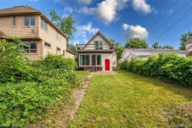 6903 Dandison Boulevard, West Bloomfield charter township