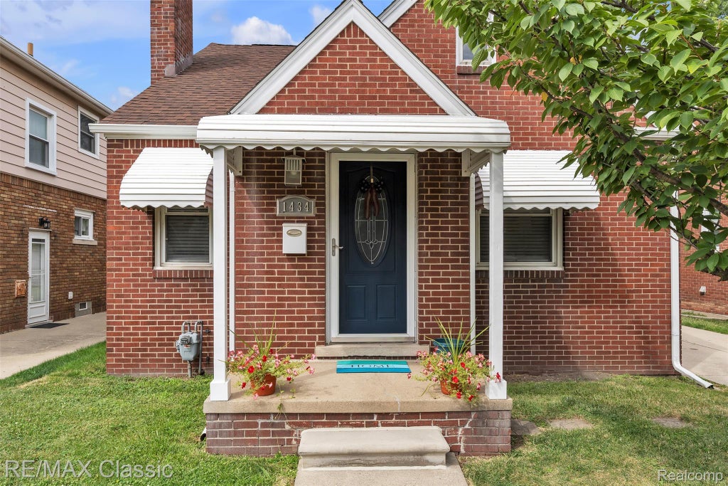 1434 Lincoln Avenue, Lincoln Park city