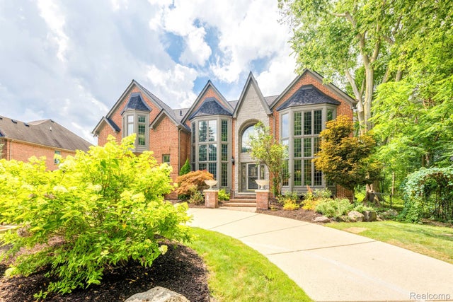 865 Lakewood Drive, Rochester Hills city