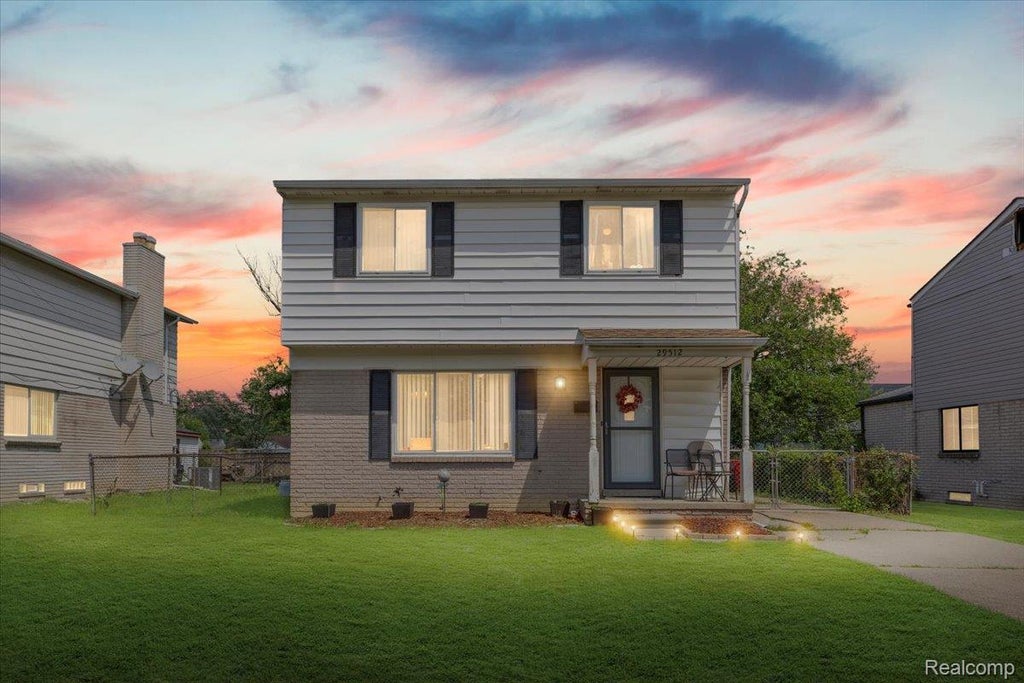 29512 Brentwood Street, Southfield city