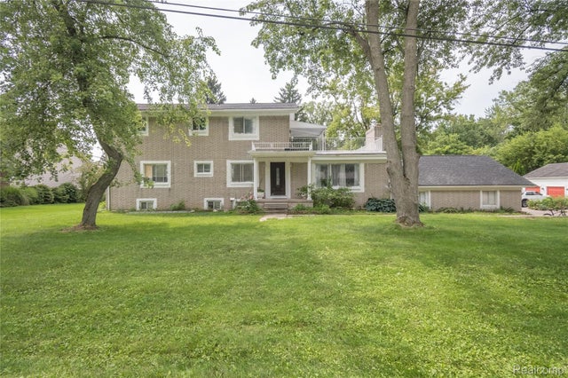 30853 Rockdale Avenue, Farmington city