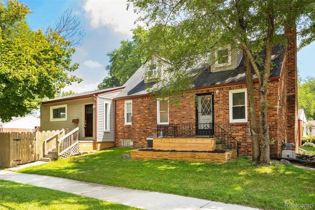 922 Butternut Avenue, Royal Oak city