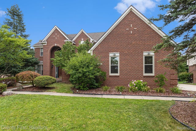 1861 Stonebridge Way, Canton charter township