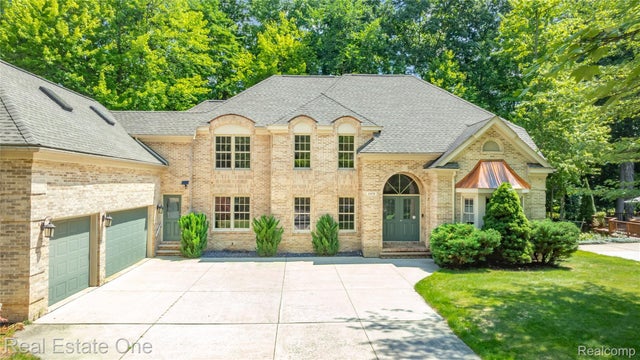 3876 Elder Road S, West Bloomfield charter township