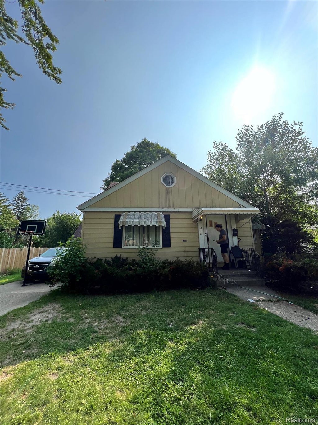 3116 Mackinaw Street, Saginaw city