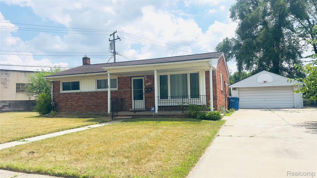 3850 Jarvis Avenue, Warren city