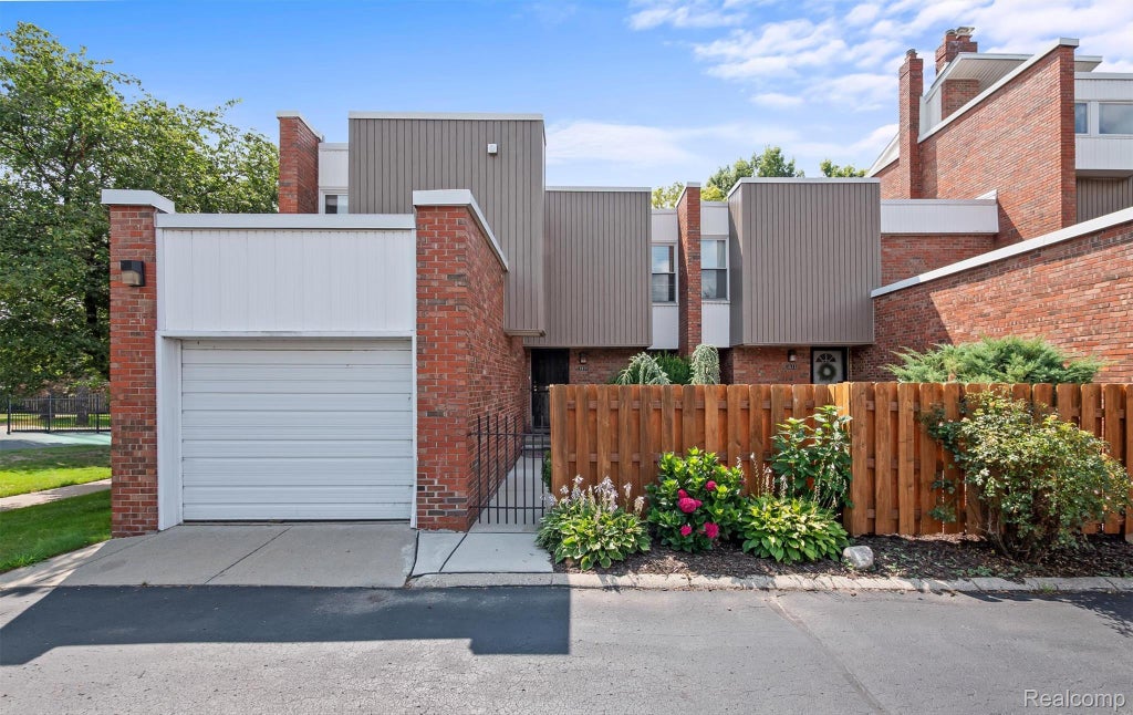 1971 Hyde Park Road, Detroit city