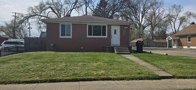 11633 Arcola Street, Livonia city