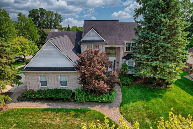 29301 Morningview, Farmington Hills city