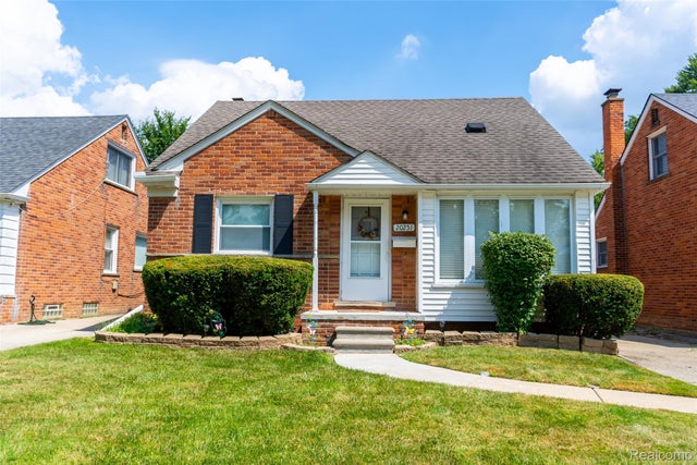 20251 Country Club Drive, Harper Woods city