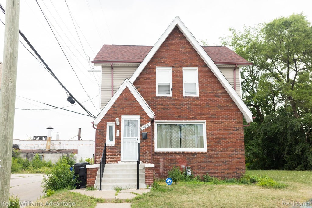 16940 San Juan Drive, Detroit city