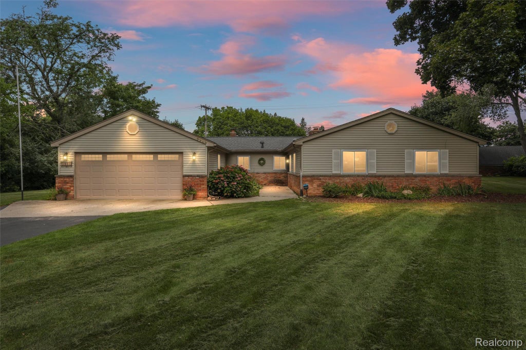 5908 Burnham Road, Bloomfield Hills city