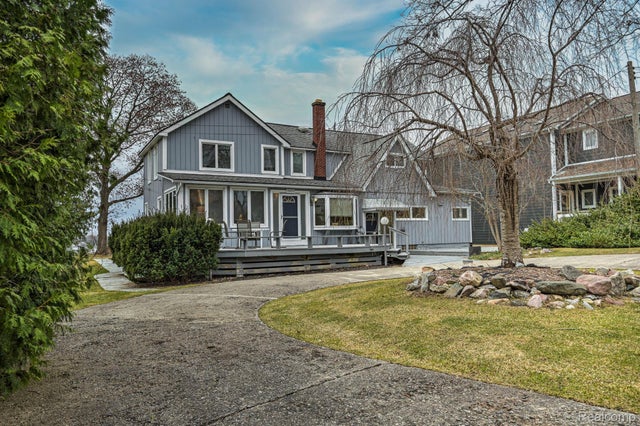 3453 Ormond Road W, White Lake charter township