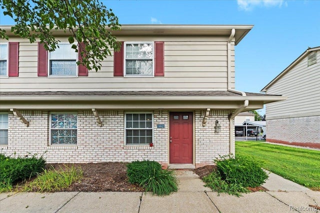 162 Princeton Drive, South Lyon city