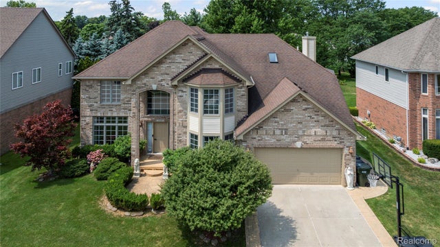 35839 Bella Sera Drive, Sterling Heights city
