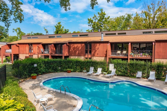 2403 Packard Street 38d, Ann Arbor city