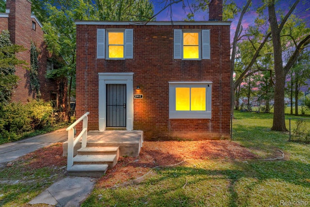 11912 Lakepointe Street, Detroit city