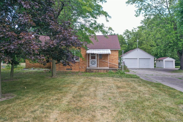 430 N Center Road, Saginaw city