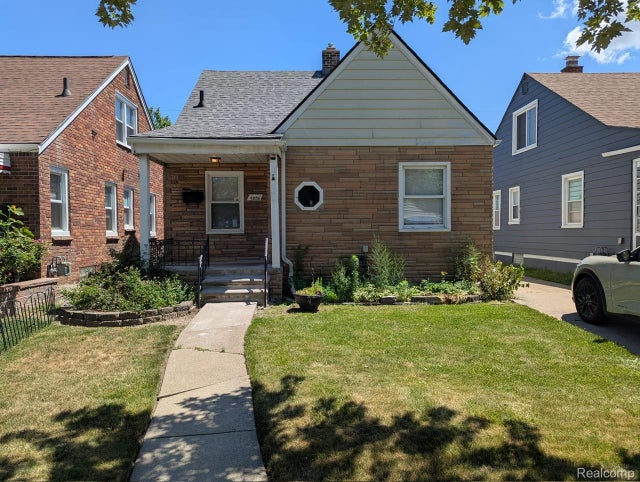 4886 Rosalie Street, Dearborn city