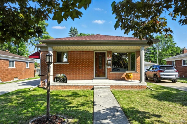 1523 Marion Avenue, Lincoln Park city