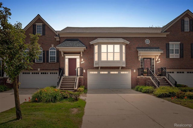 954 Sandalwood Drive, Troy city