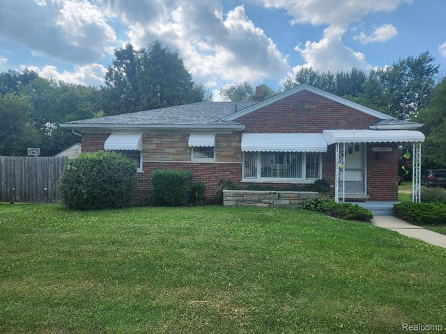 21857 Pleasant Avenue, Eastpointe city