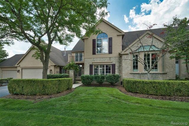 584 Cambridge Way, Bloomfield Hills city