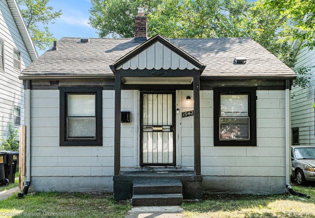 19426 Omira Street, Highland Park city