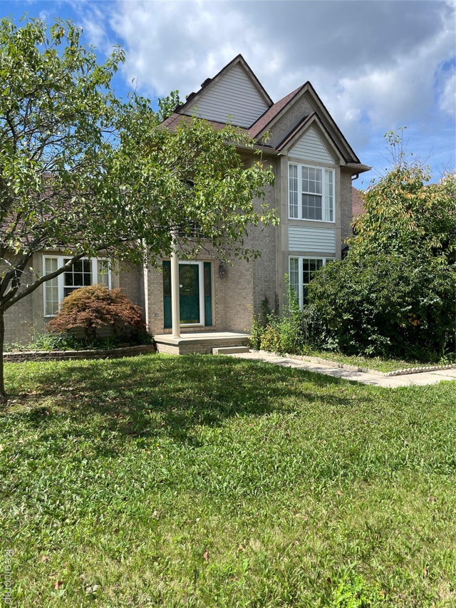 9514 Madison Drive, Van Buren charter township