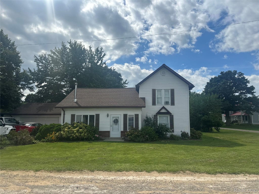 10237 Rice Street, Maybee village