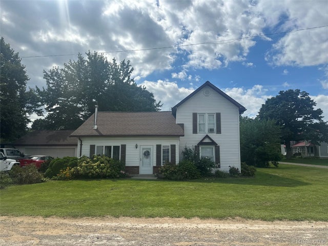 10237 Rice Street, Maybee village