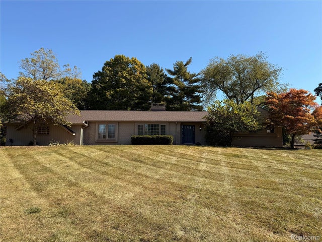 1929 Bayou Drive, Bloomfield Hills city