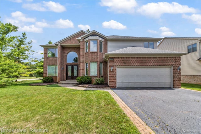 2115 Aldwin Drive, West Bloomfield charter township